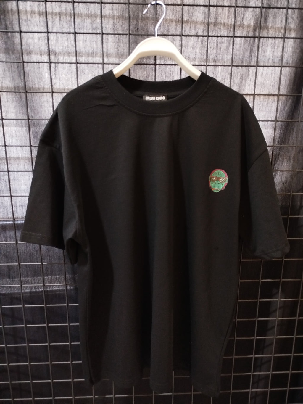Smoking monkey - Oversize men t-shirt