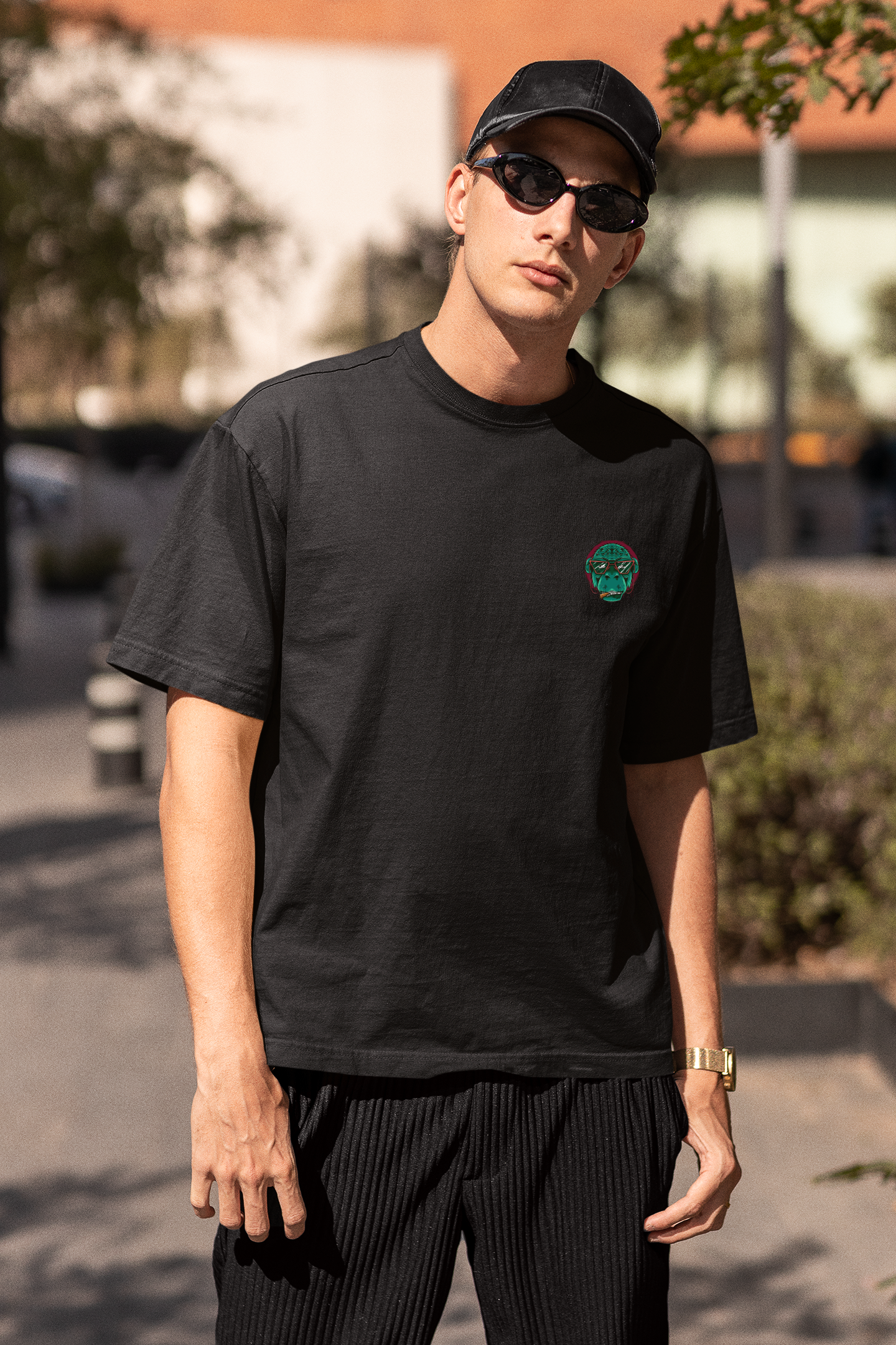 Smoking monkey - Oversize men t-shirt